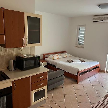 Mario Apartment Brela Extérieur photo