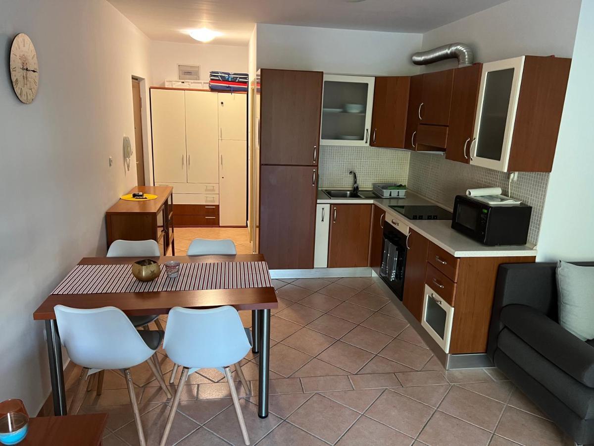 Mario Apartment Brela Extérieur photo