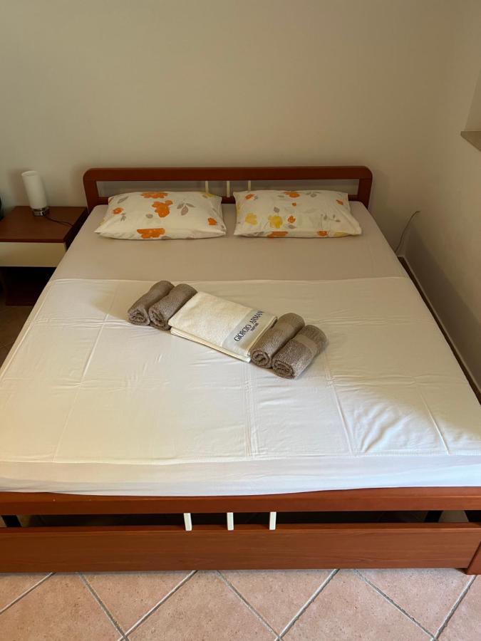 Mario Apartment Brela Extérieur photo